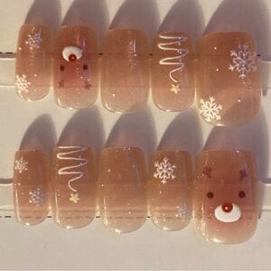 [XS] 10Pcs Handmade Wearable Press on Nail Full Cover Short Christmas Snowflakes